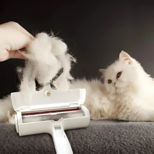 Pet Hair Remover Roller with Reusable Microfiber Surface and Collection Chamber
